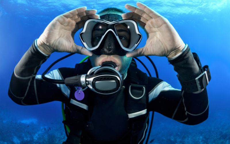 Is scuba diving safe?