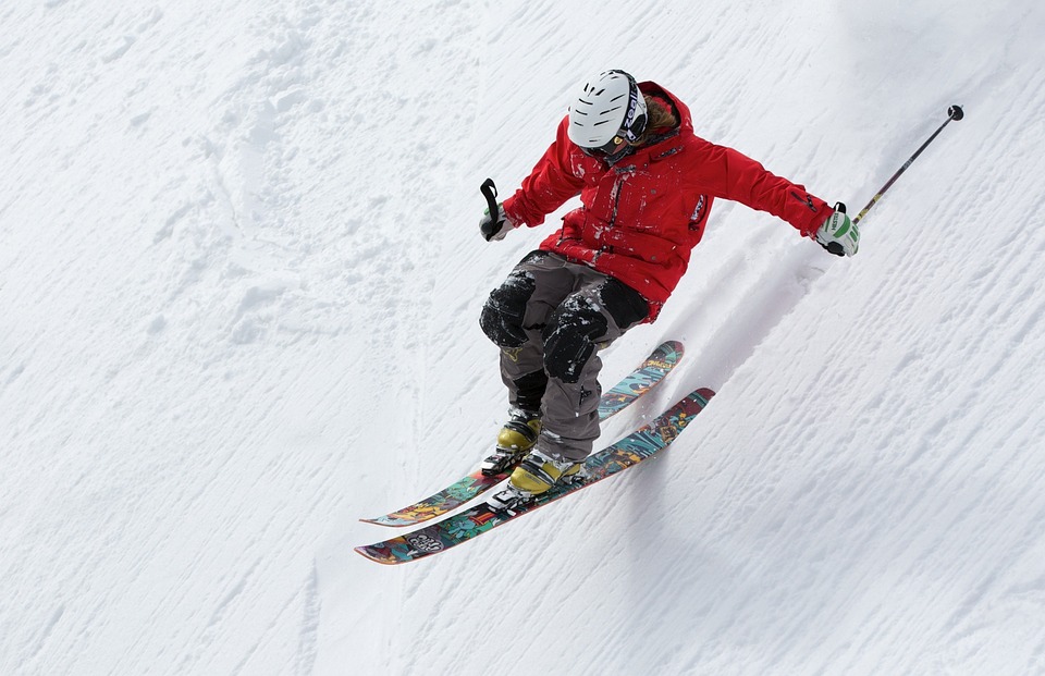 Decoding the Debate: Is Skiing Easier than Snowboarding?